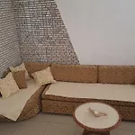 شقة Story لوبار