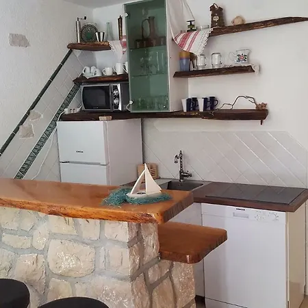 Apartment Story *