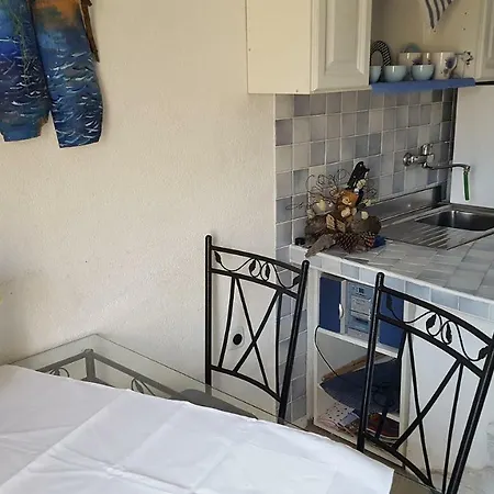 Story Apartment Lopar